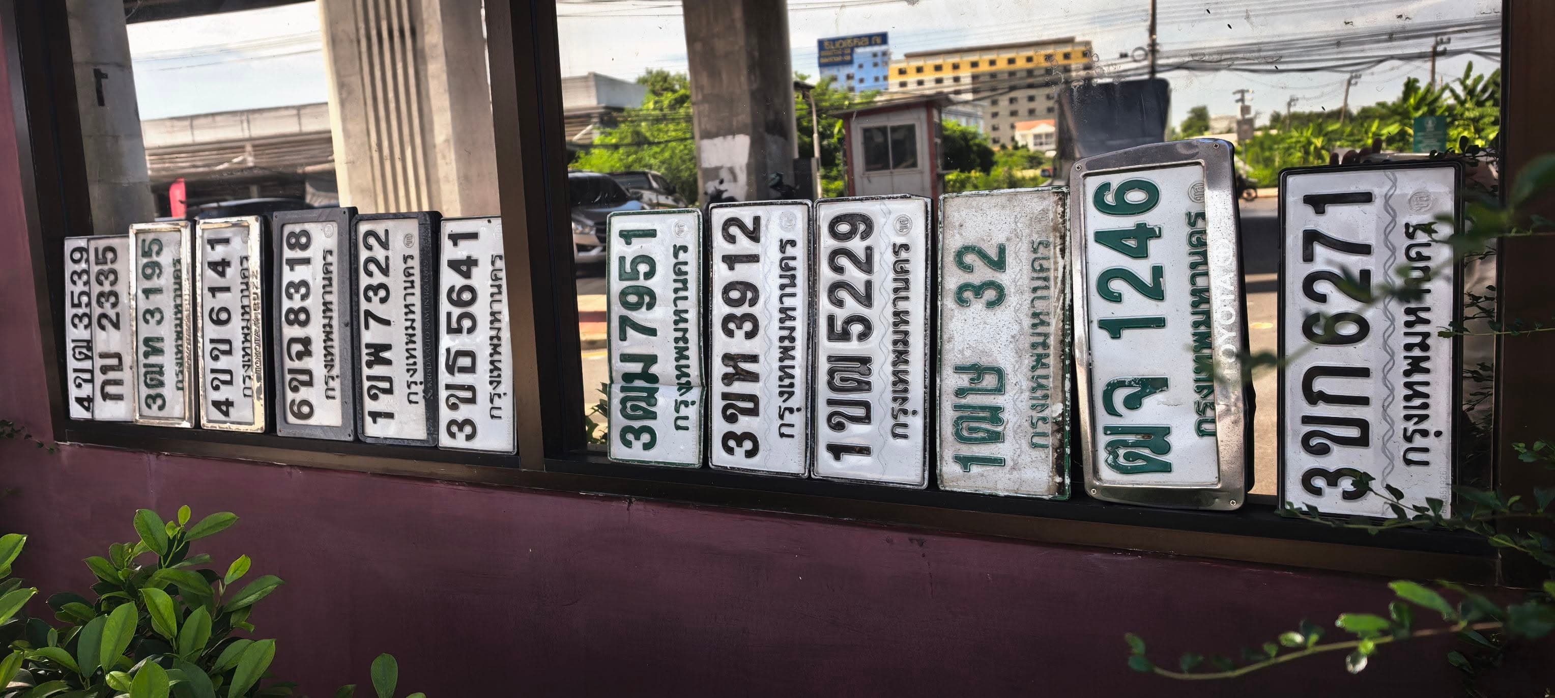 รูปป้ายทะเบียนที่พบ 1ขพ 7322 3ขก 6271 3ขธ 5641 3ขห 3912 4ขข 6141 6ขฉ 8318 1ฆต 5229 1ฆม 32 3ฌท 3195 3ฆม 7951 4ฆฒ 3539 กบ 2335 สจ 1246