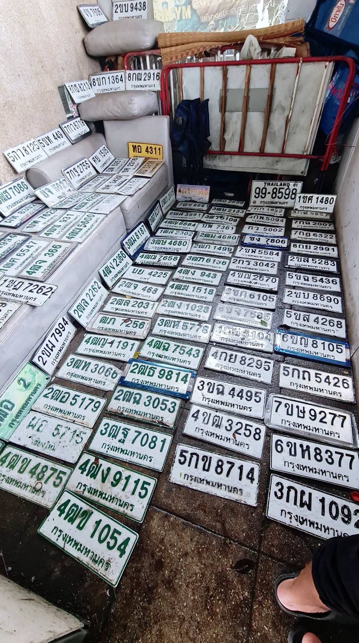 รูปป้ายทะเบียนที่พบ 2ฒธ 9814 3กผ 1092 3ขฉ 4495 3ฒท 3066 4กย 8295 4ฒข 1054 5กข 8714 5กถ 5426 6ขห 8377 7ขษ 9277 2ฌฉ 3053 3ฌฐ 7081 2ฌอ 5179 4ขต 3258 4ฌบ 4875 4ฌง 9115